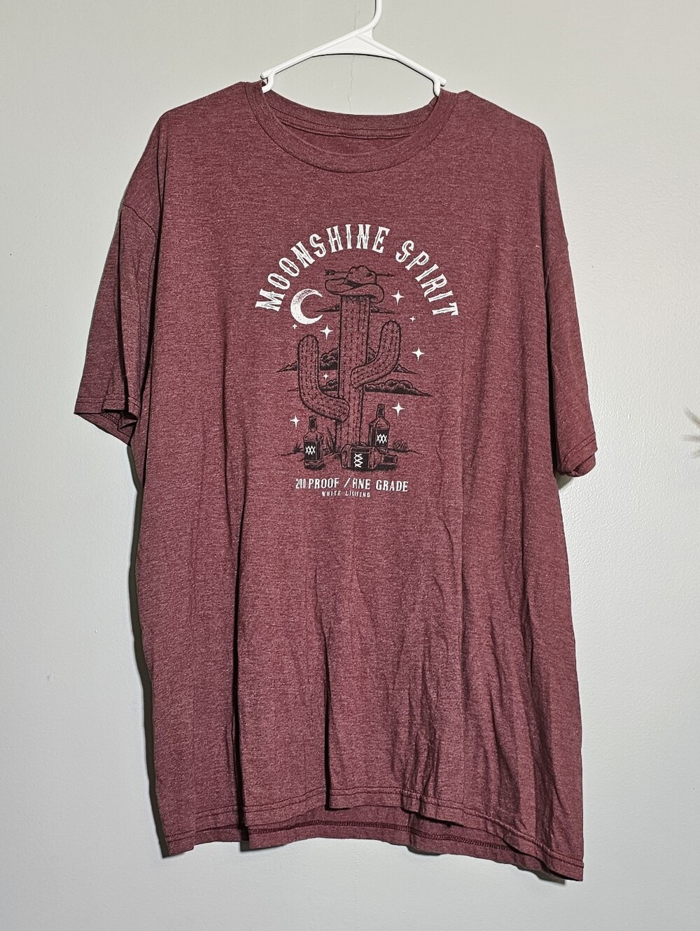 Moonshine Spirit Men's Short Sleeve Graphic Tee - Maroon